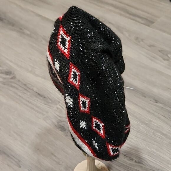 GUC Blk/Red/White/Gray/& Silver Sweater Barret Beanie Hat - Picture 5 of 5
